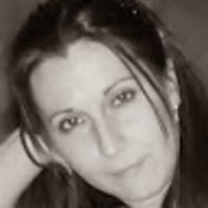 Meet your Posher, Cynthia